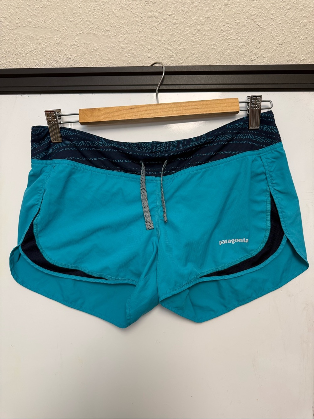Patagonia Teal and Navy Patterned Waistband Running Shorts